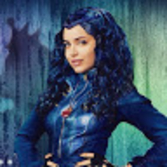 Meet your Posher, Sofia - Picture 1 of 1